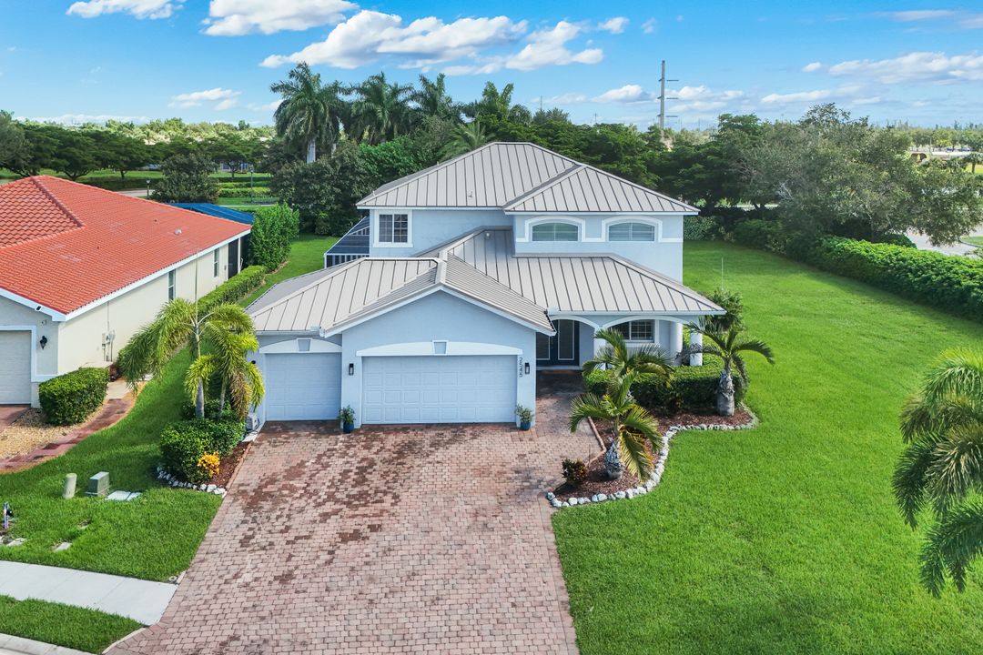 2545 Ashbury Cir, Cape Coral, FL 33991