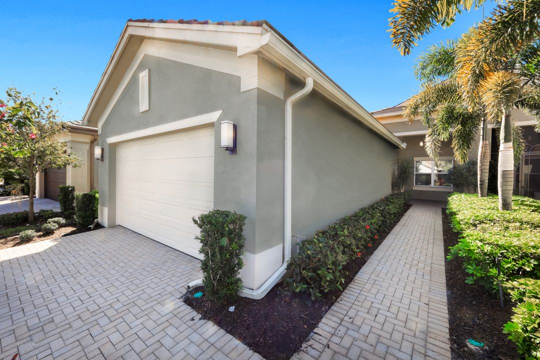 16471 Orinda Way, Bonita Springs, FL 34135