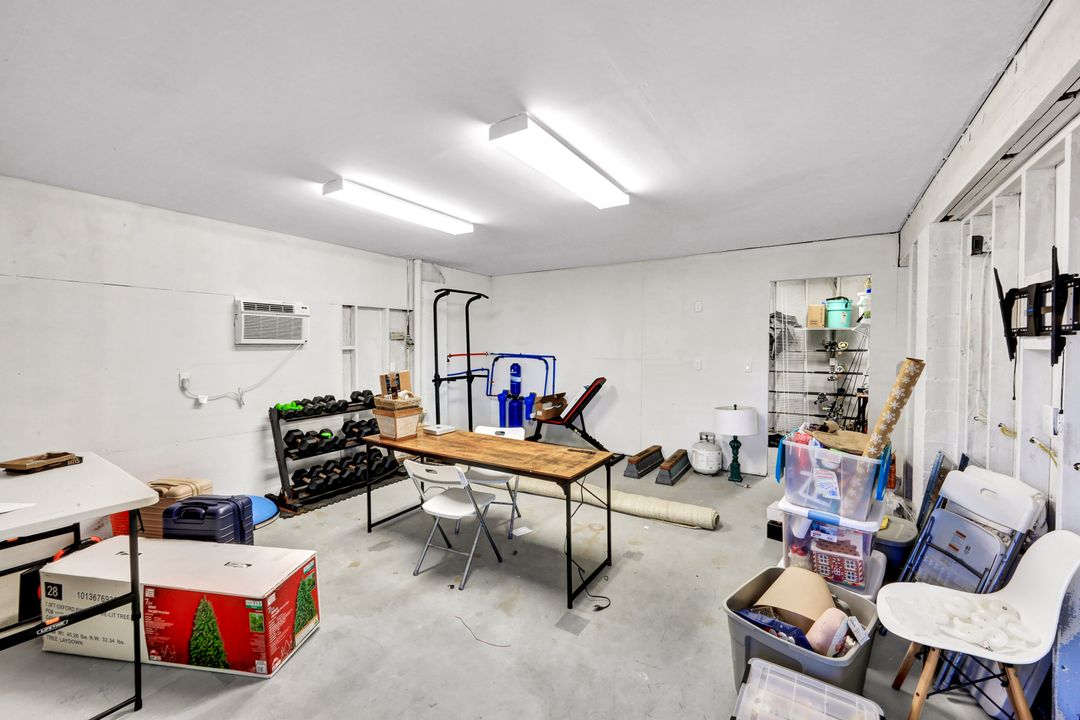 1285 Grand Canal Dr, Naples, FL 34110