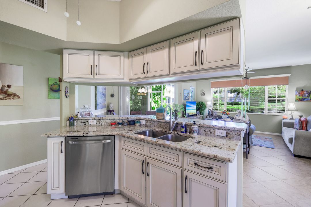 9060 Palmas Grandes Blvd #106, Bonita Springs, FL 34135