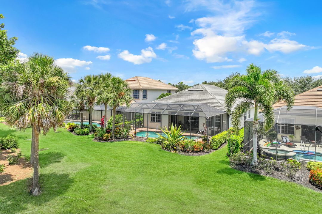 23628 Via Carino Ln, Bonita Springs, FL 34135