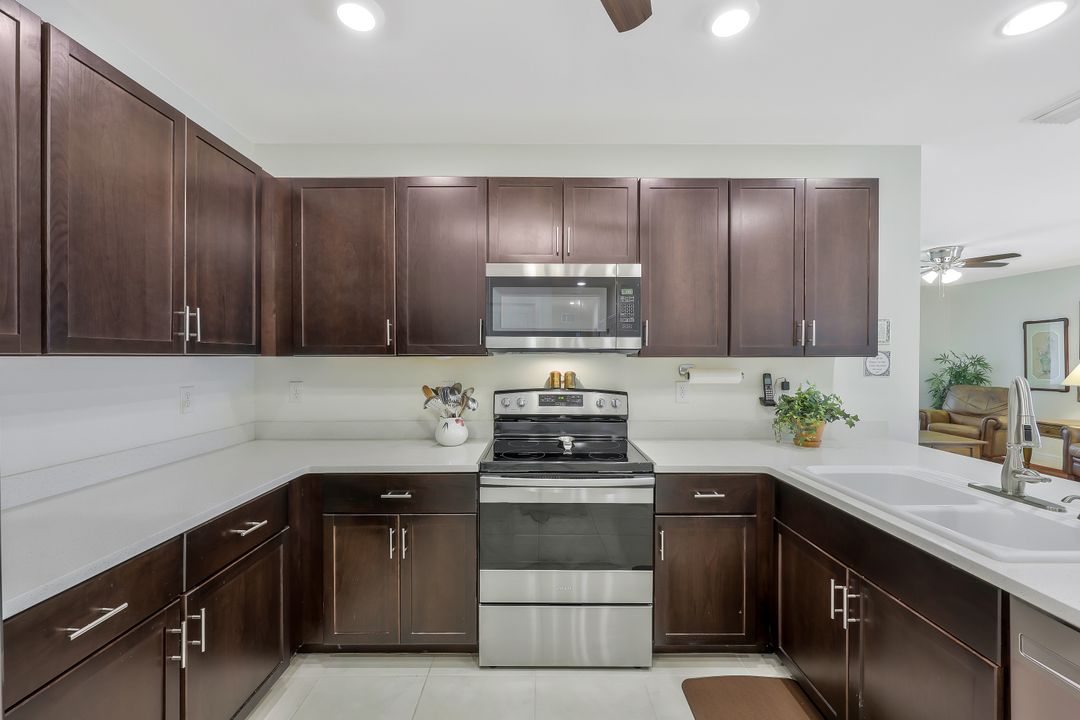 2036 Pigeon Plum Way, North Fort Myers, FL 33917