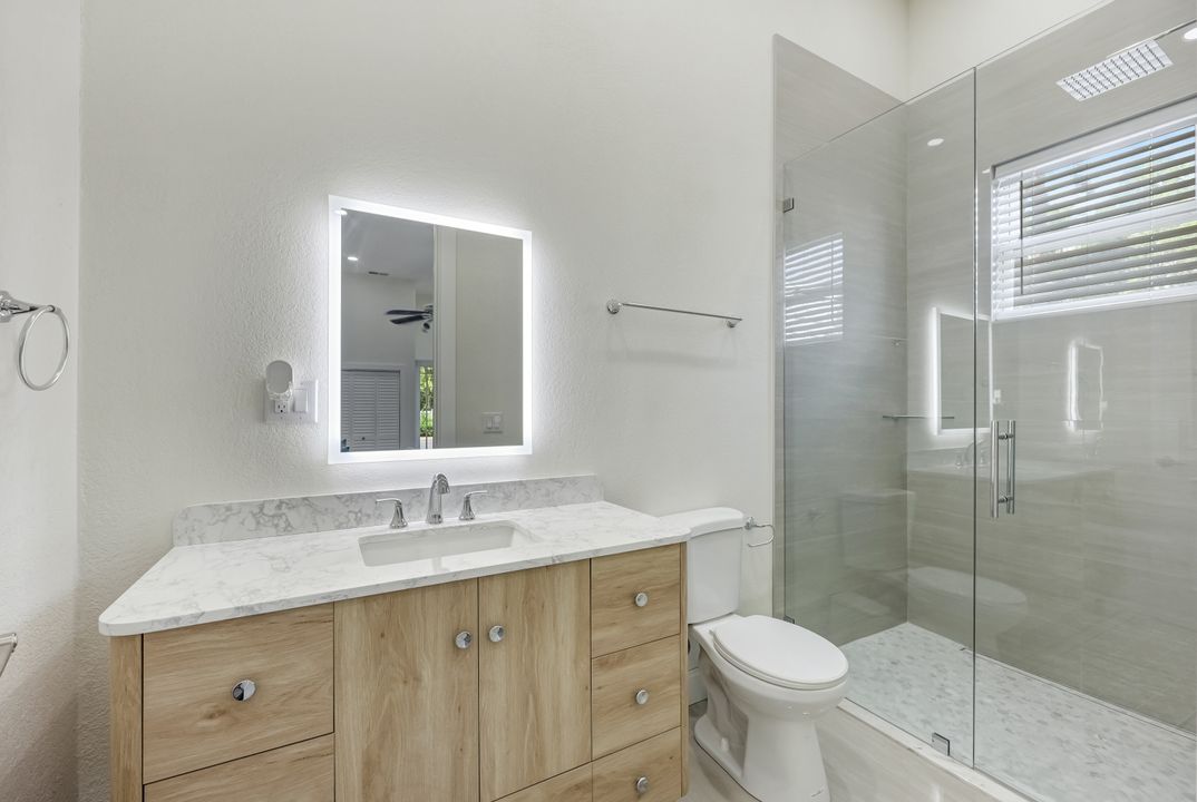 2061 Santa Barbara Blvd, Naples, FL 34116