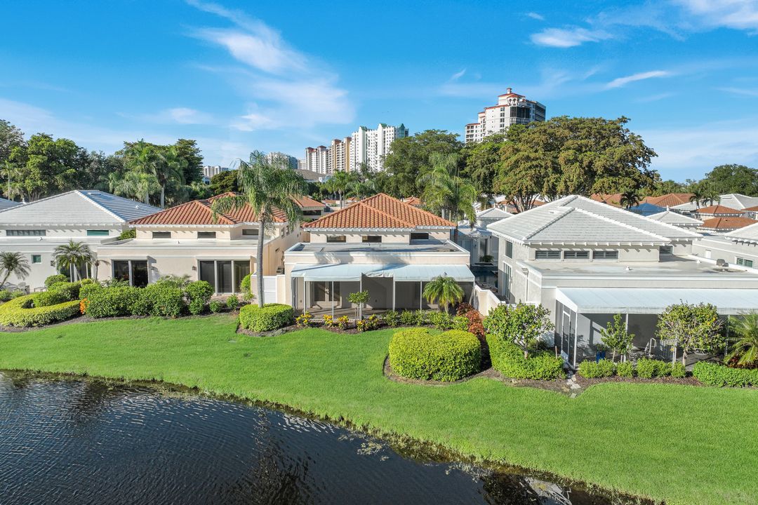 Pelican Bay Blvd, Pelican Bay, FL 34108