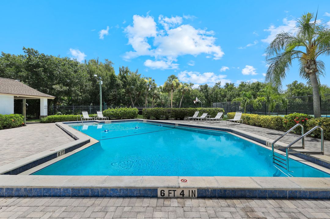 12286 McGregor Woods Cir, Fort Myers, FL 33908