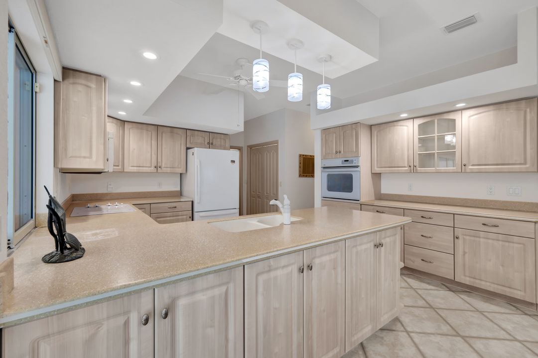 2197 Havana Ave, Fort Myers, FL 33905