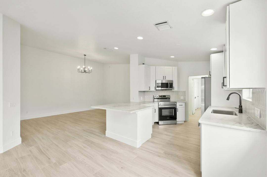 28050 Boccaccio Way, Bonita Springs, FL 34135