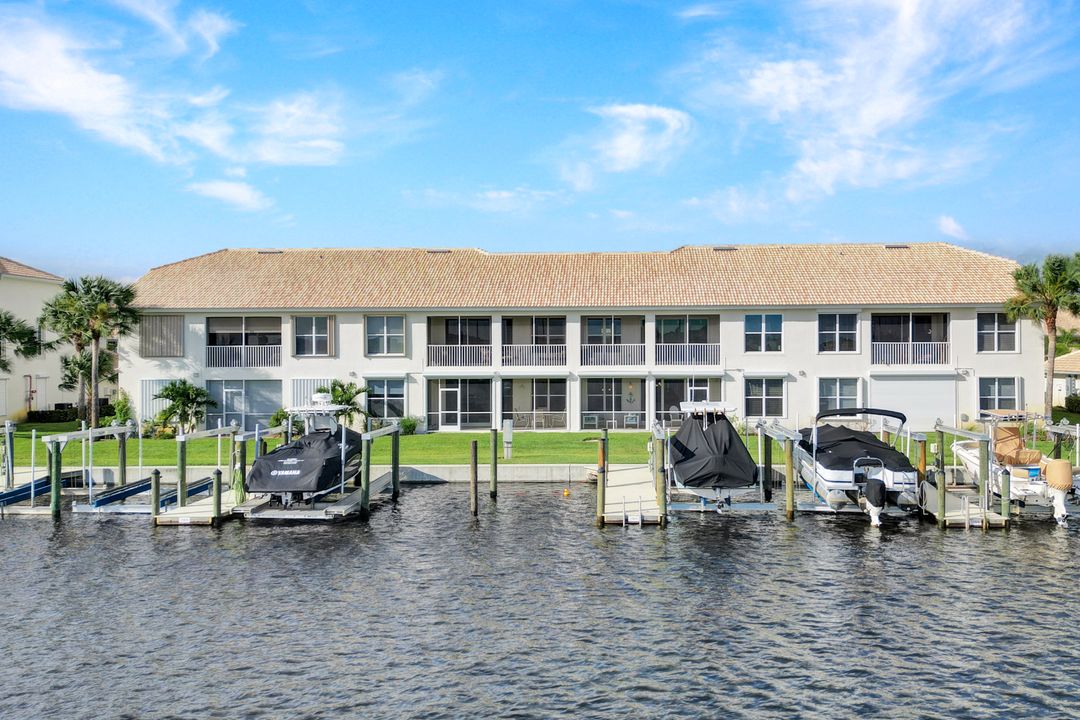 370 Stella Maris Dr N #2502, Naples, FL 34114