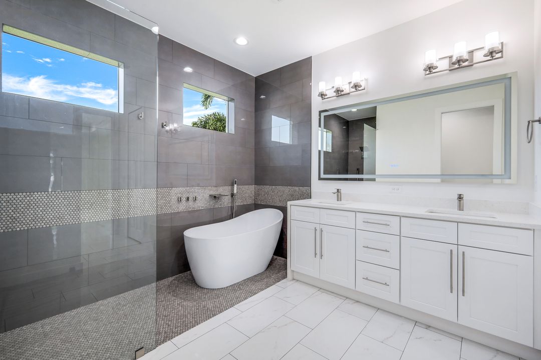 141 SW 46th Terrace, Cape Coral, FL 33914