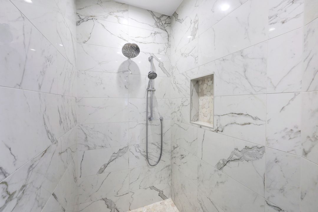 3920 Deer Crossing Ct #103, Naples, FL 34114