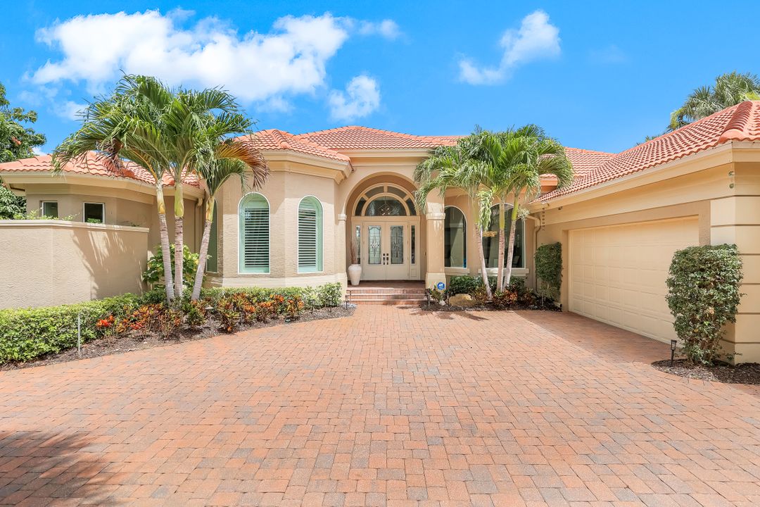 3616 Glenwater Ln, Bonita Springs, FL 34134