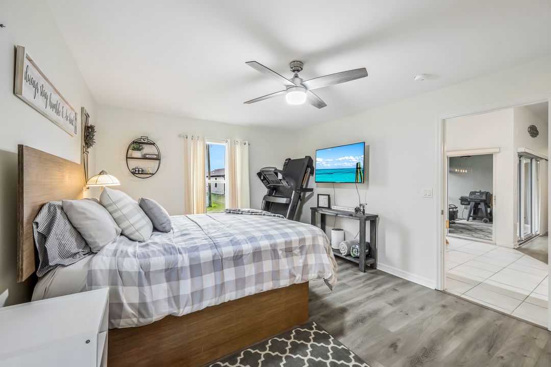 2217 SW 3rd Pl, Cape Coral, FL 33991