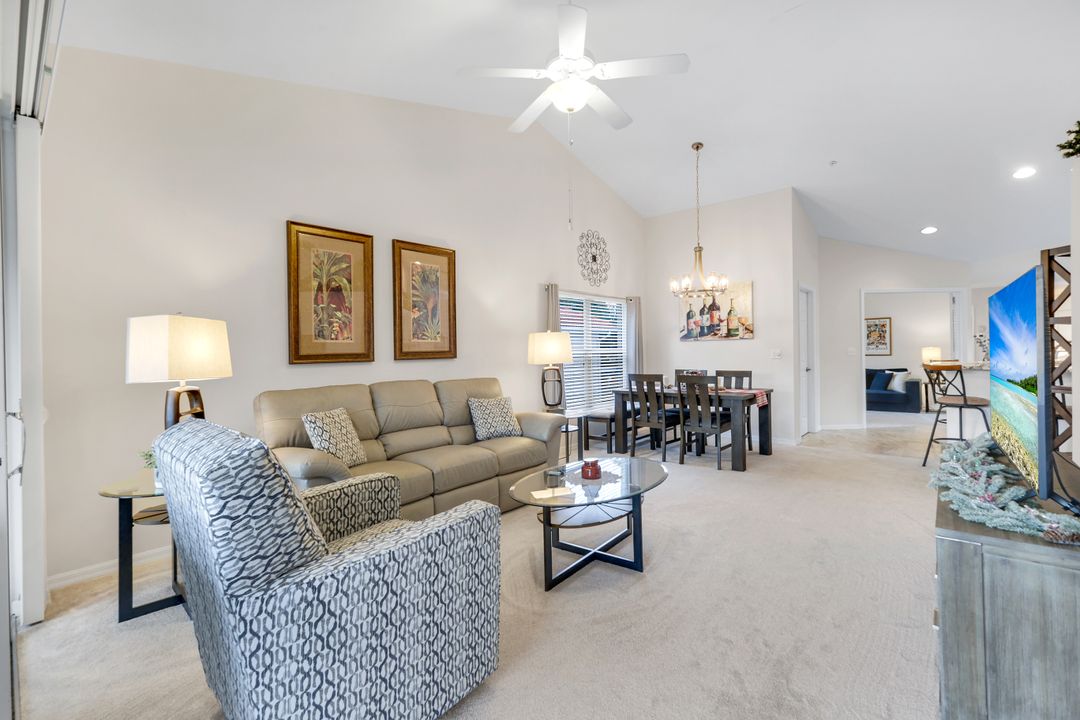 5070 Cedar Springs Dr #204, Naples, FL 34110