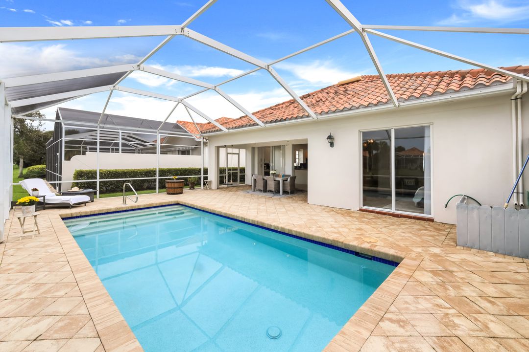 4453 Novato Ct, Naples, FL 34109