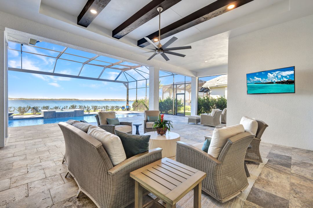 17500 Blue Sapphire Dr, Fort Myers, FL 33913