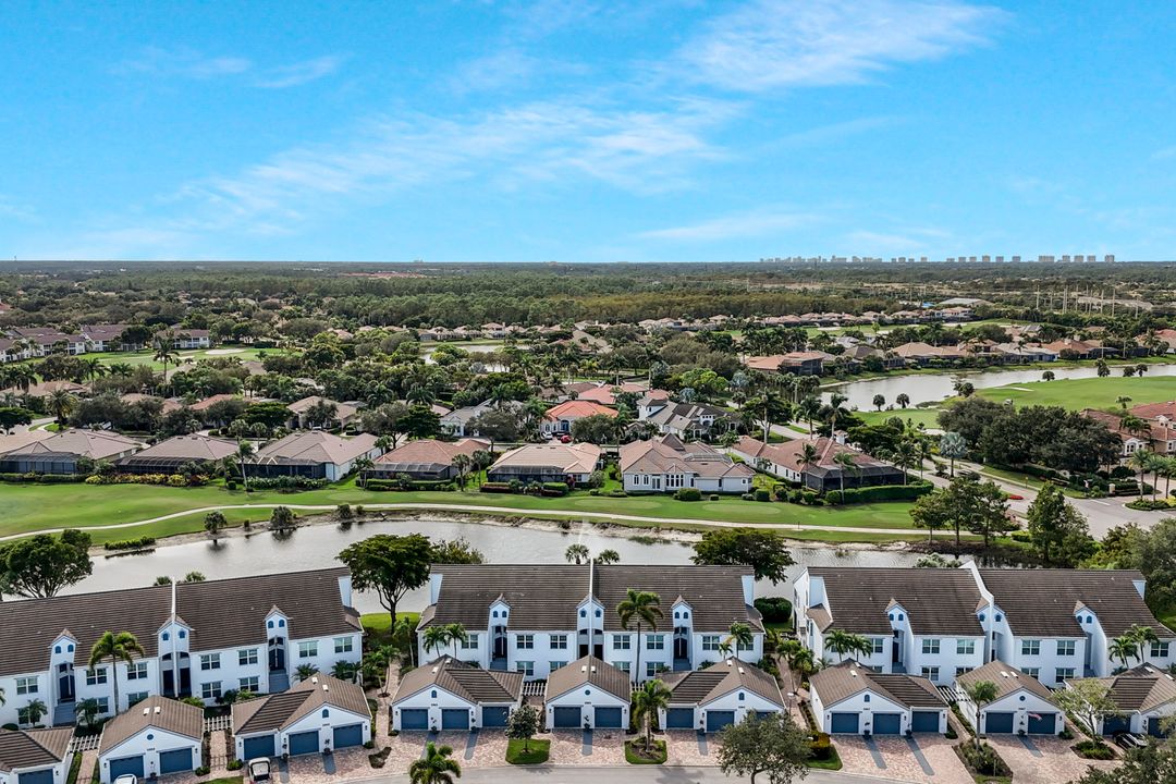 5963 Sand Wedge Ln #207, Naples, FL 34110