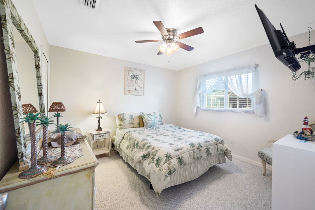 2816 SW 29th Pl, Cape Coral, FL 33914