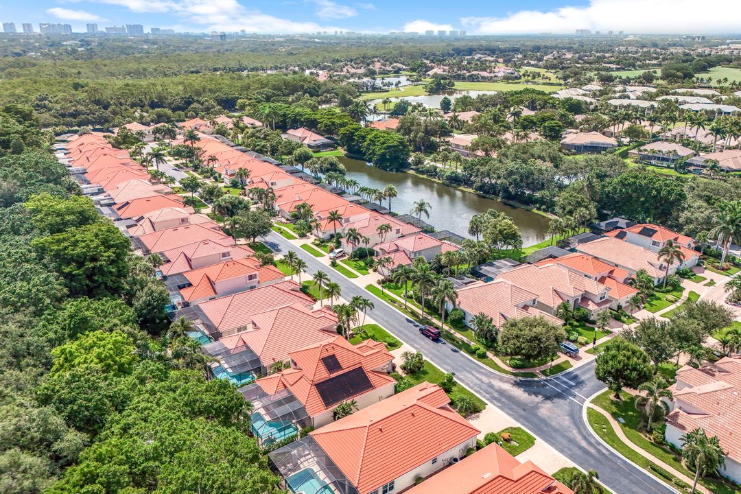 8844 Ventura Way, Naples, FL 34109