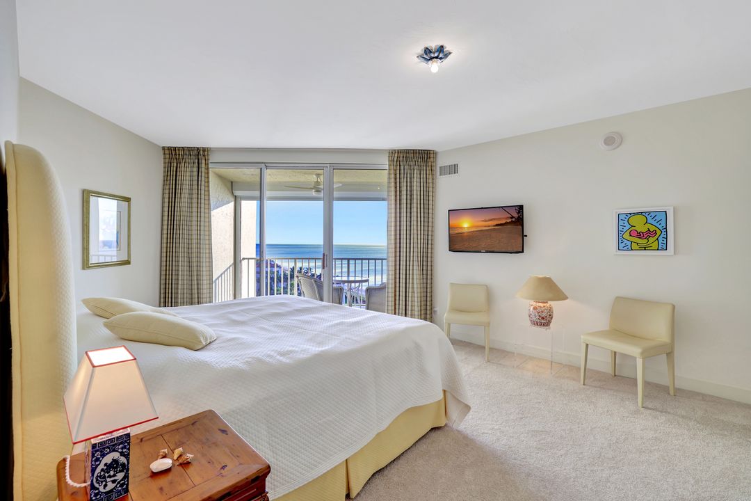 8111 Bay Colony Dr #1102, Naples, FL 34108