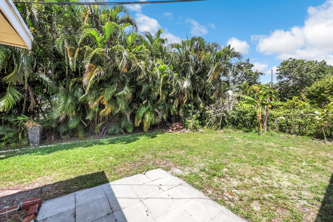 801 NW 26th St, Wilton Manors, FL 33311