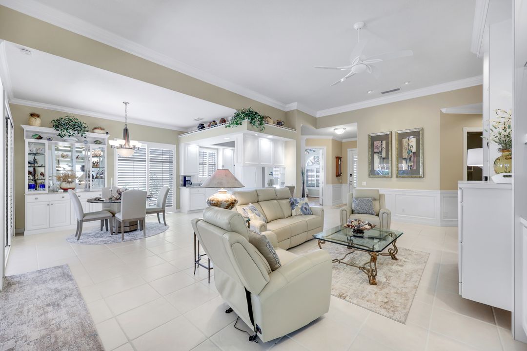 5296 Hawkesbury Way, Naples, FL 34119
