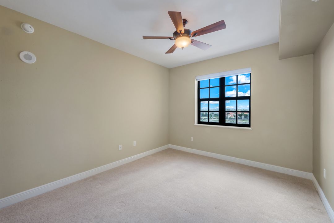 5793 Cape Harbour Dr #615, Cape Coral, FL 33914