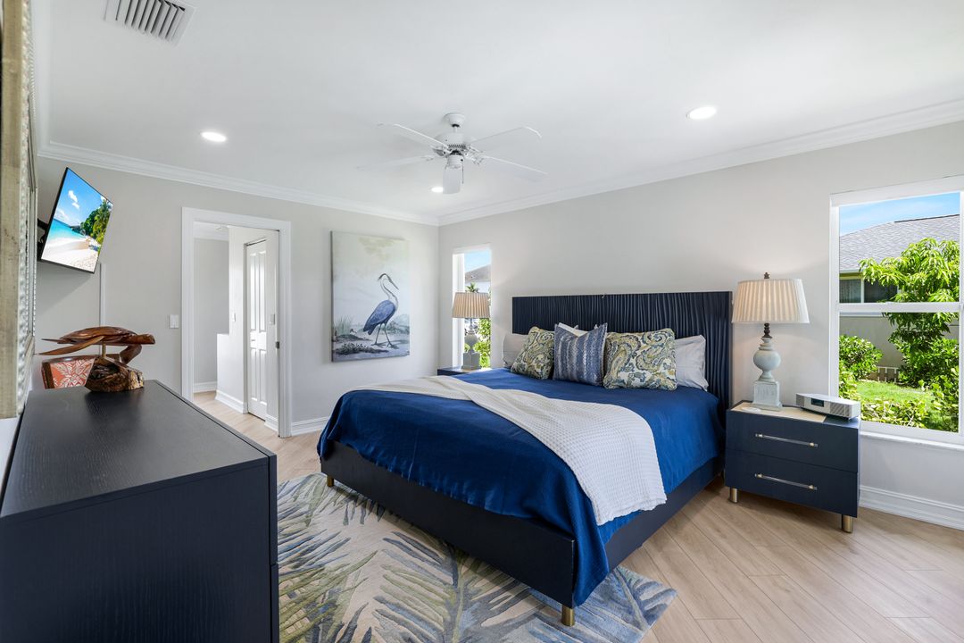 711 Tigertail Ct, Marco Island, FL 34145