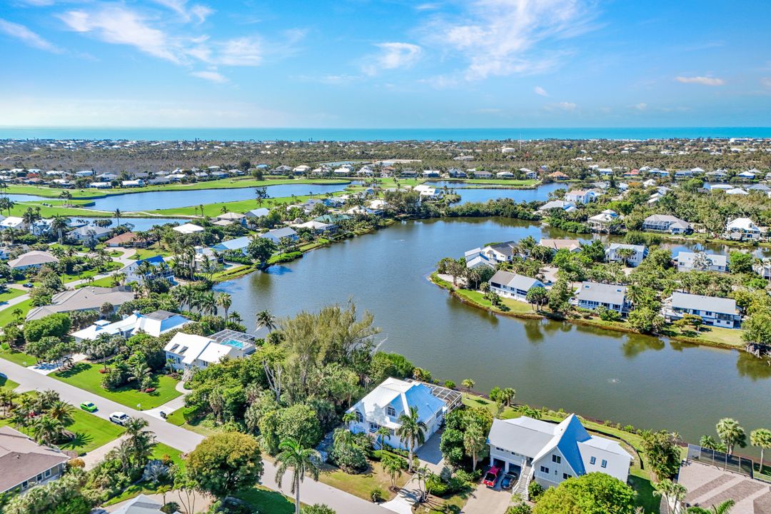 9007 Mockingbird Dr, Sanibel, FL 33957