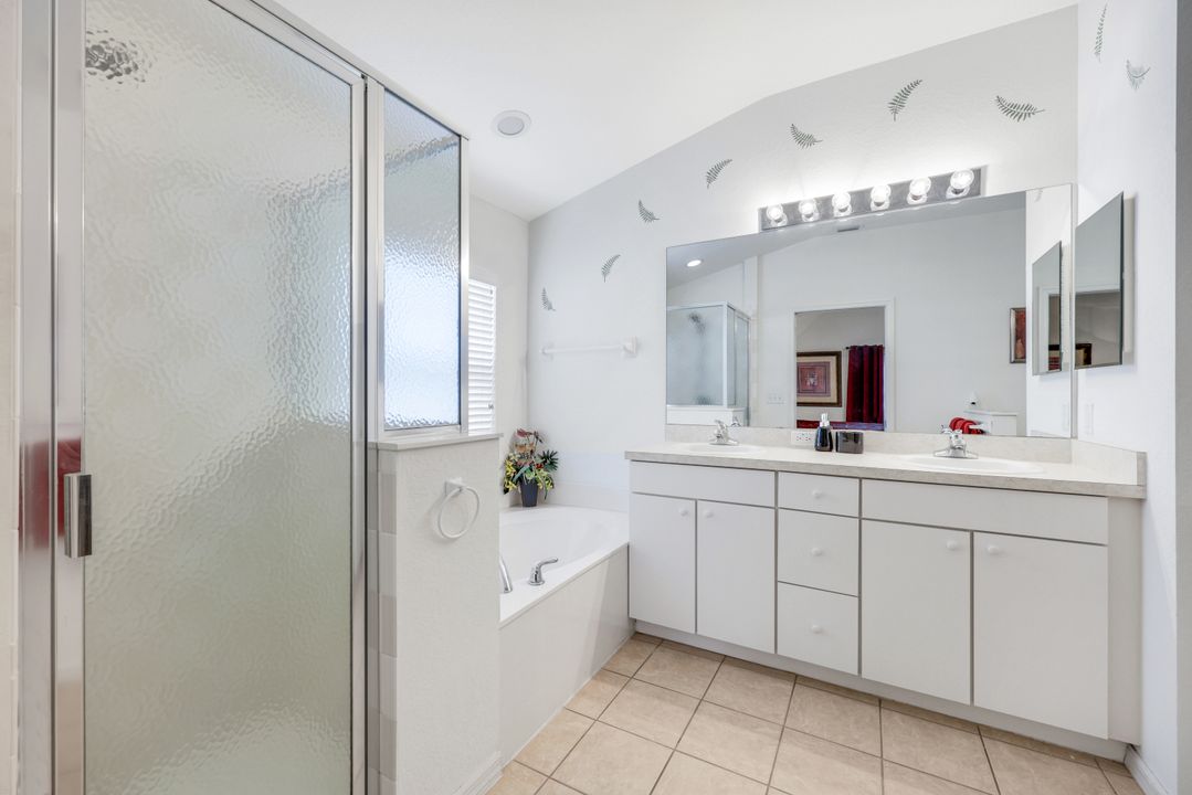 14823 Calusa Palms Dr, Fort Myers, FL 33919