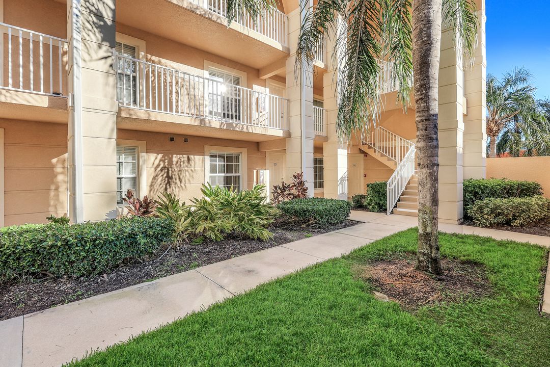 26640 Rosewood Pointe Dr #105, Bonita Springs, FL 34135