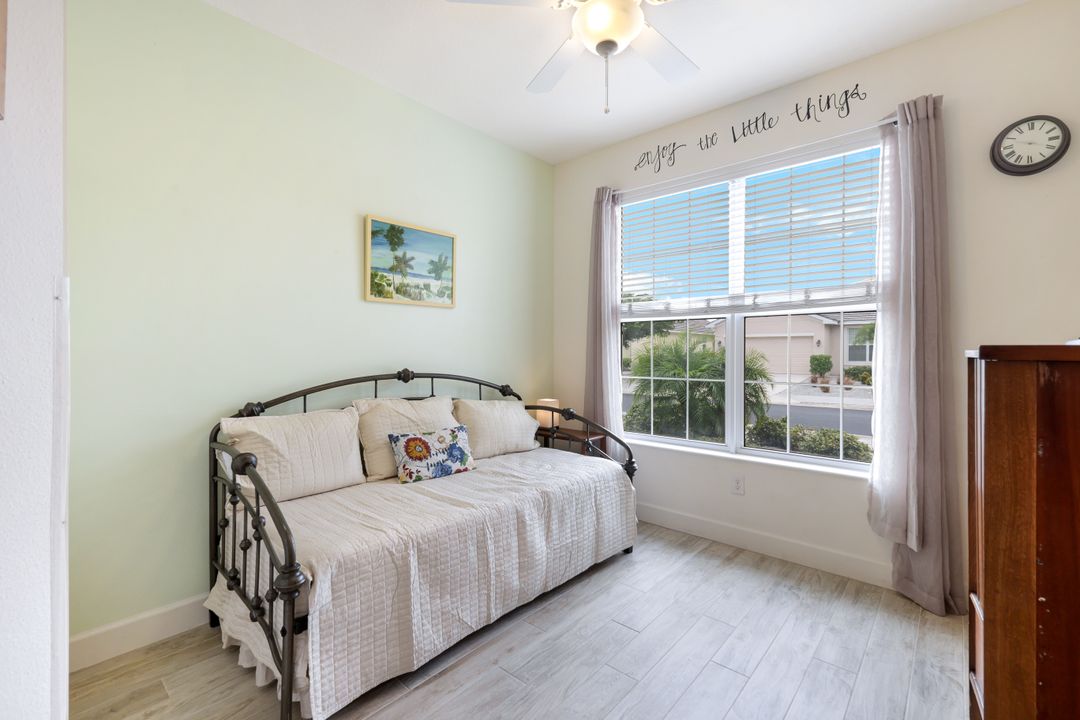 10436 Peso Del Rio Dr, Fort Myers, FL 33908