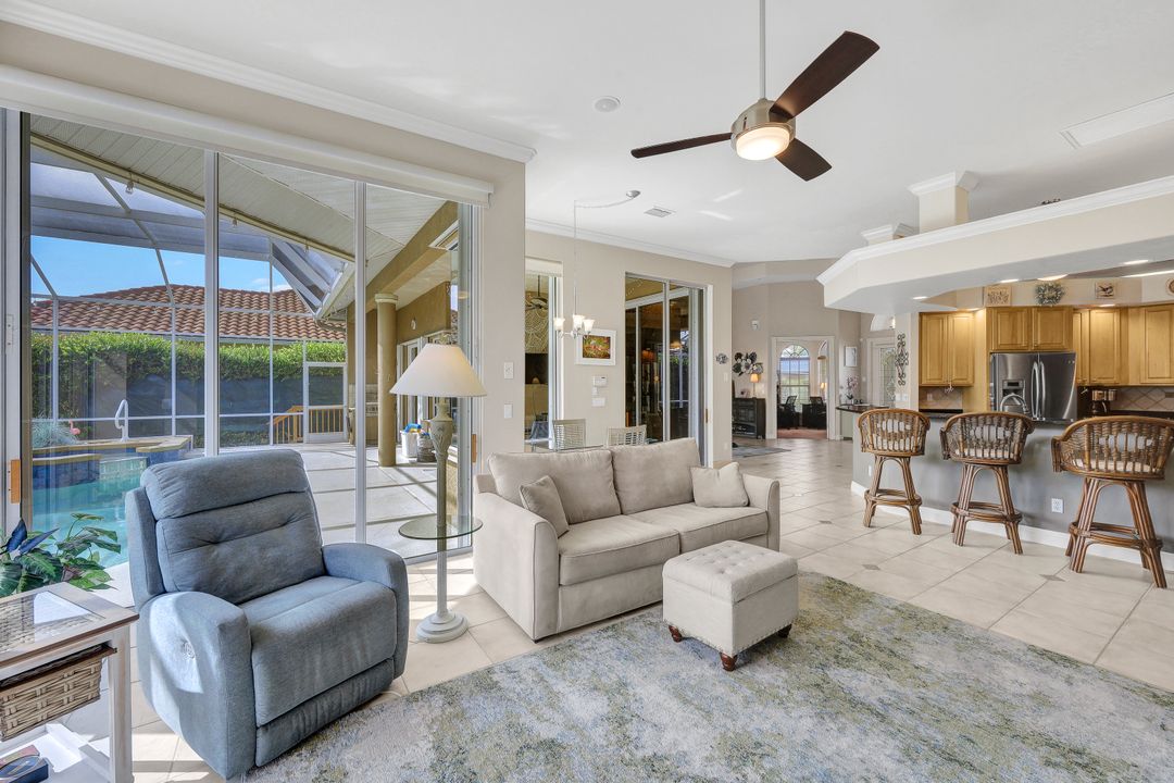 577 Somerset Ct, Marco Island, FL 34145