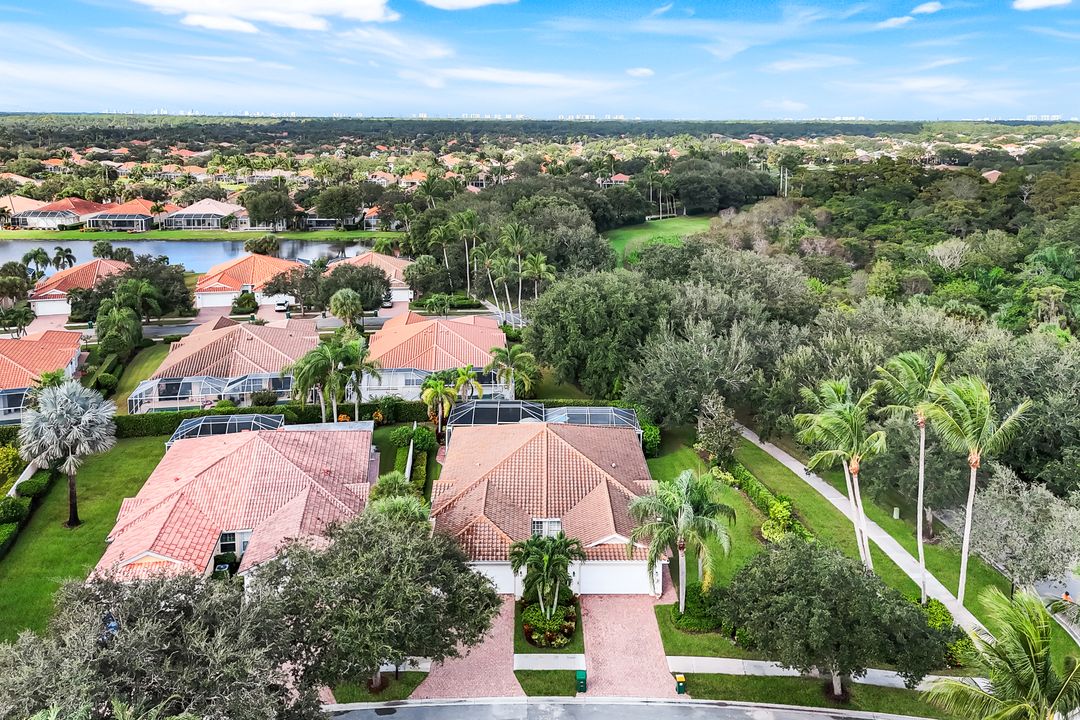 4155 St George Ln, Naples, FL 34119