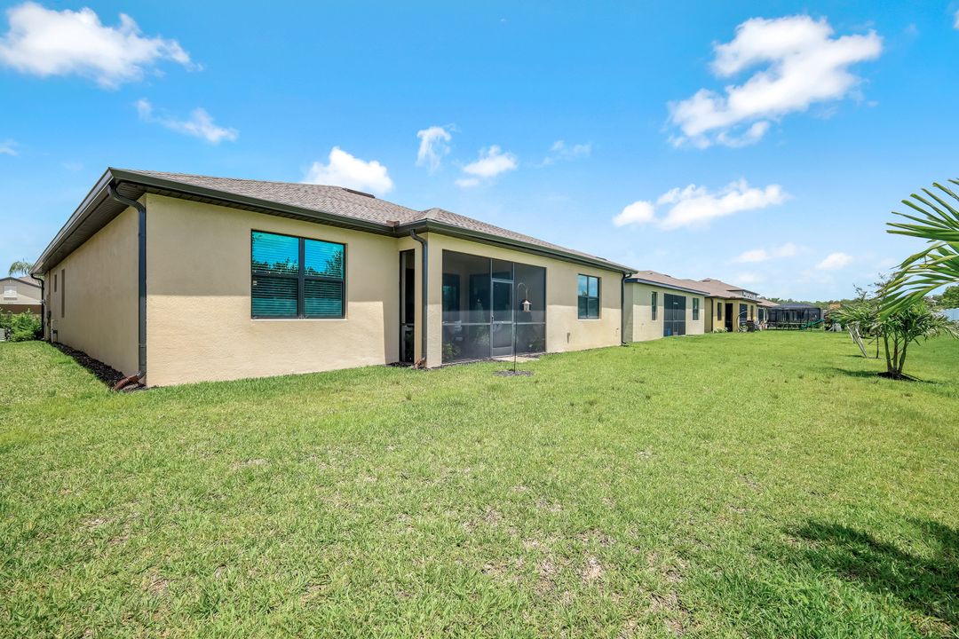 3272 Altimira Dr, Fort Myers, FL 33905