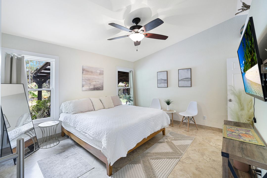 4710 1st Ave NW, Naples, FL 34119