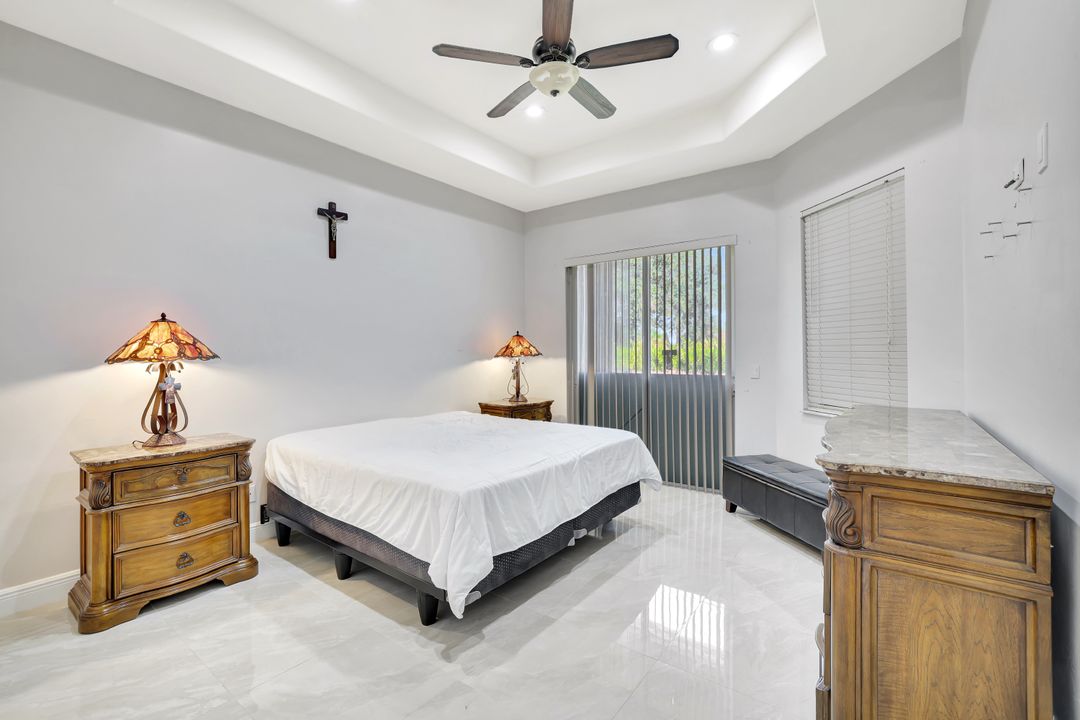 721 Grand Rapids Blvd, Naples, FL 34120