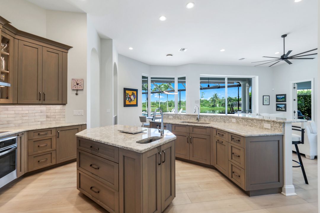 3616 Glenwater Ln, Bonita Springs, FL 34134
