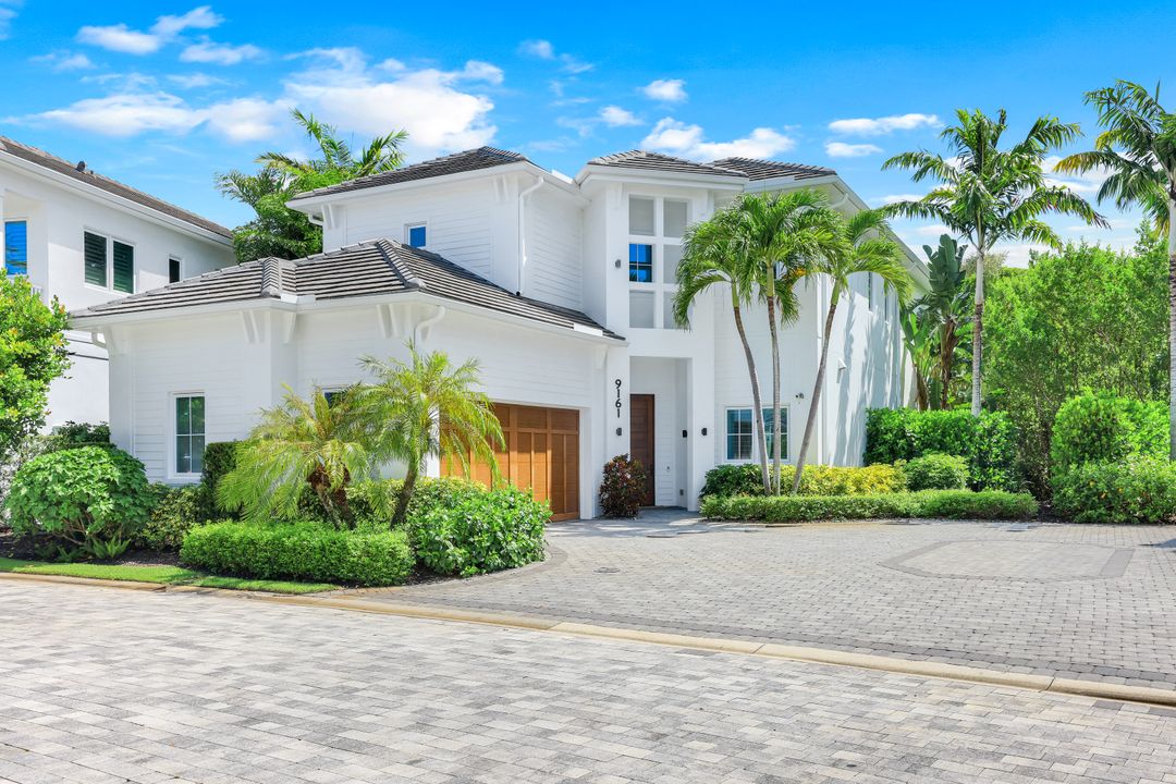 9161 Mercato Way, Naples, FL 34108