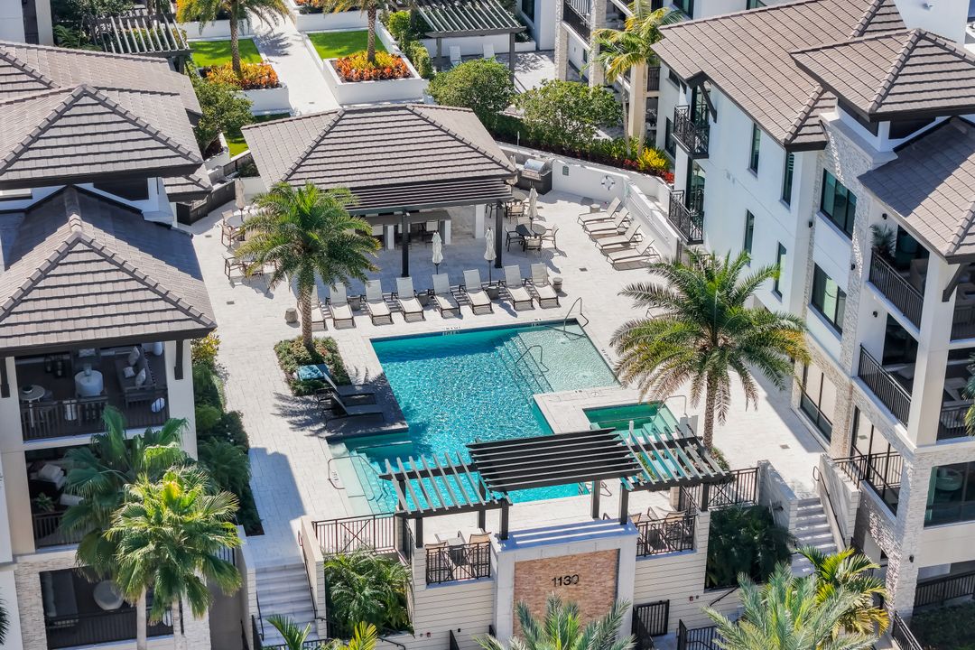 1130 3rd Ave S #405, Naples, FL 34102