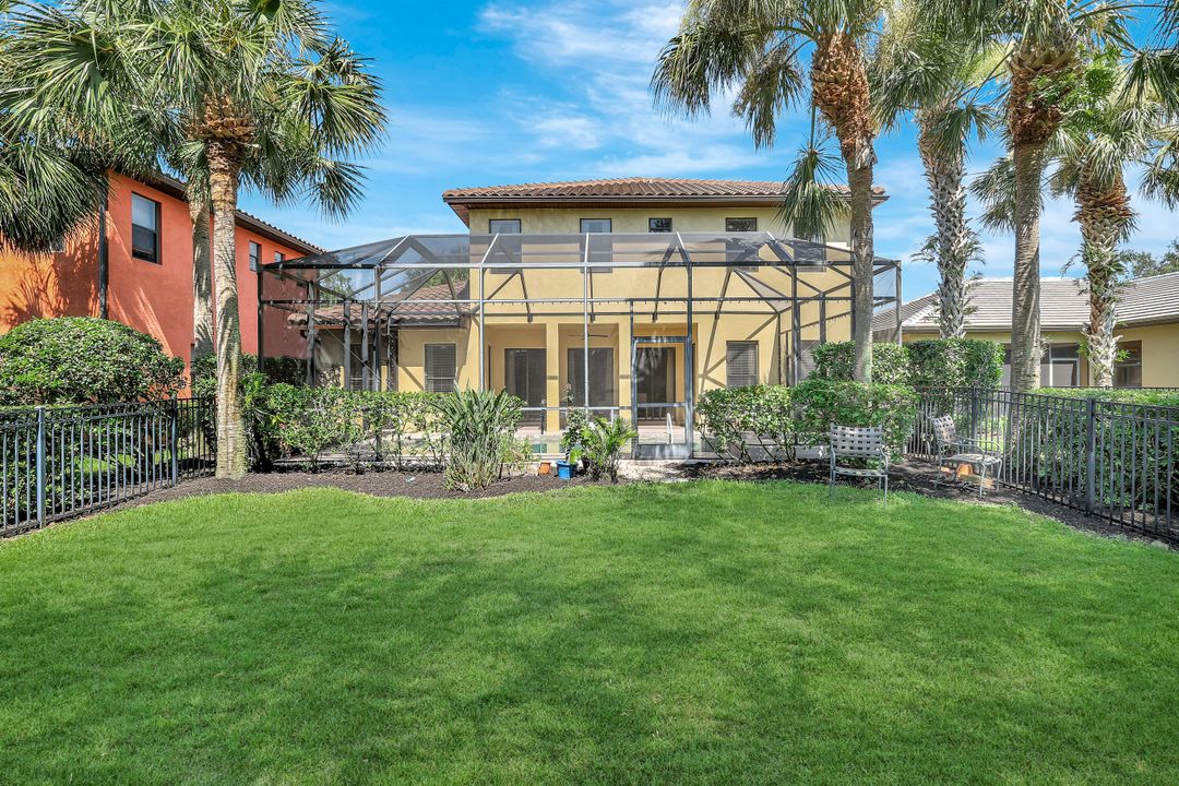 12693 Kentwood Ave, Fort Myers, FL 33913