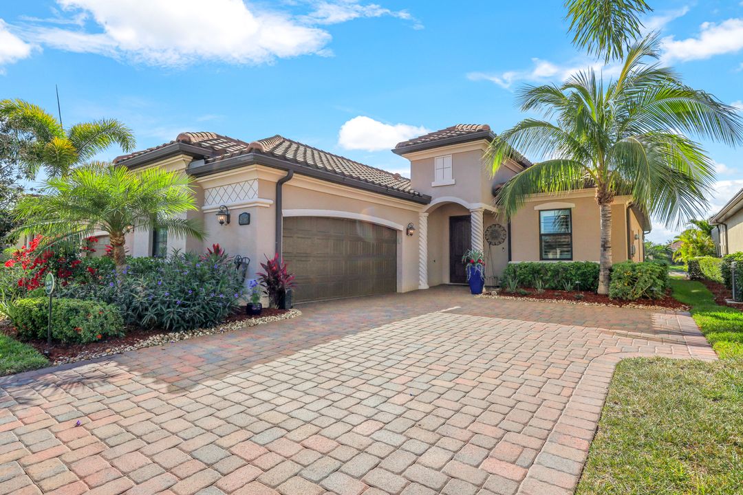 28086 Edenderry Ct, Bonita Springs, FL 34135