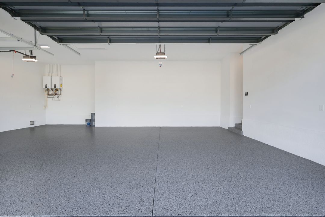 713 Nautilus Ct, Marco Island, FL 34145