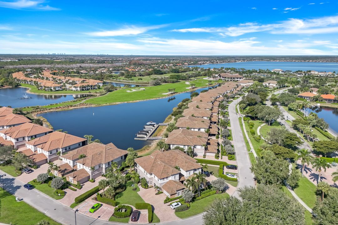 8771 Coastline Ct #201, Naples, FL 34120