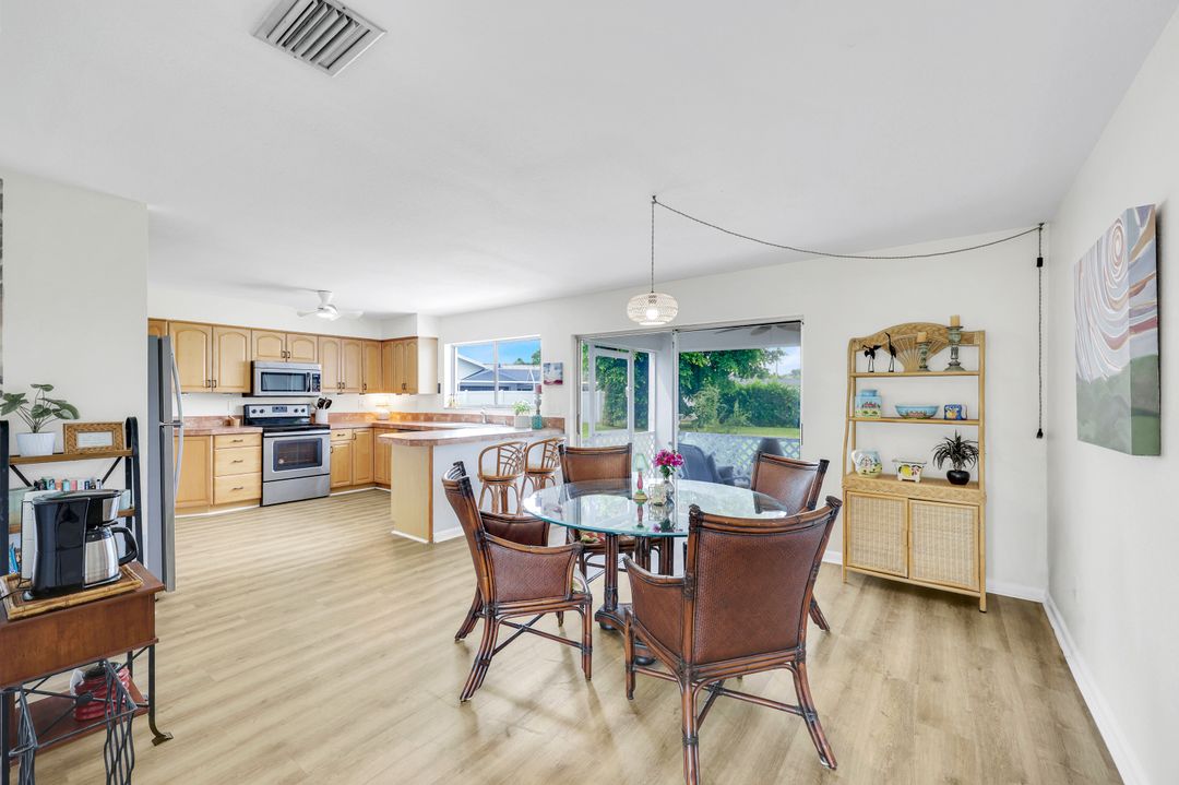 1411 SE 43rd St, Cape Coral, FL 33904