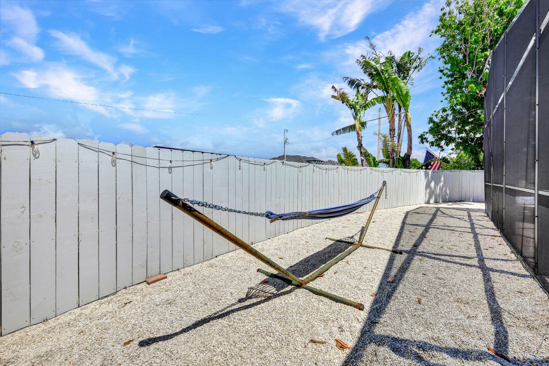 318 Castaways St, Marco Island, FL 34145