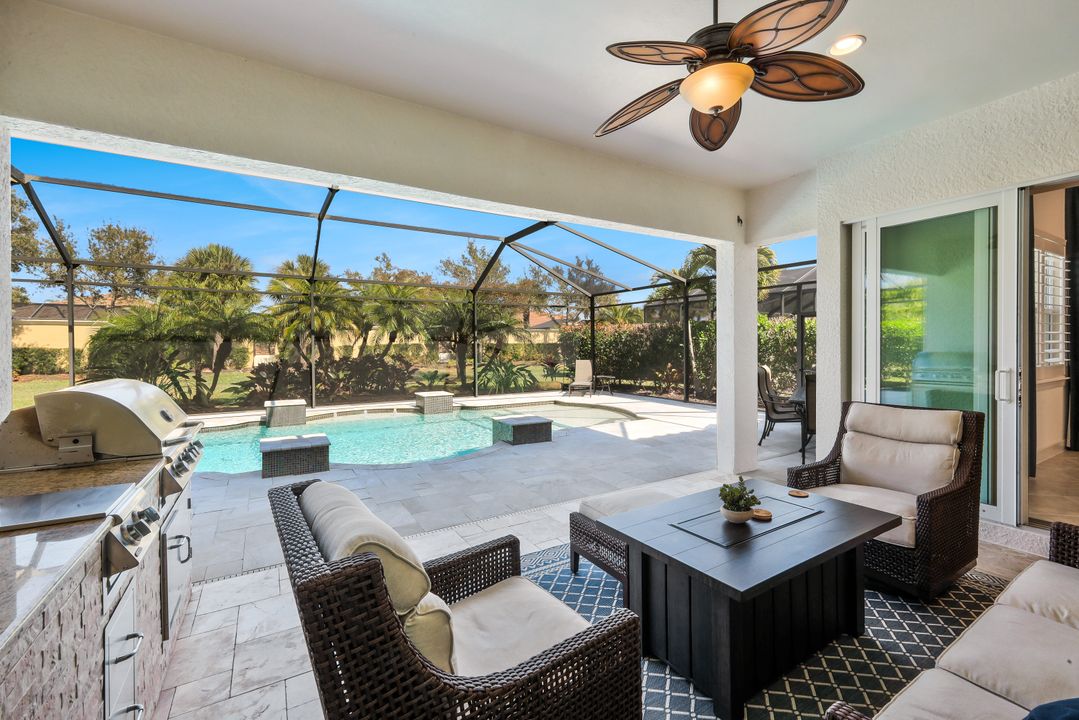 9298 Quarry Dr, Naples, FL 34120