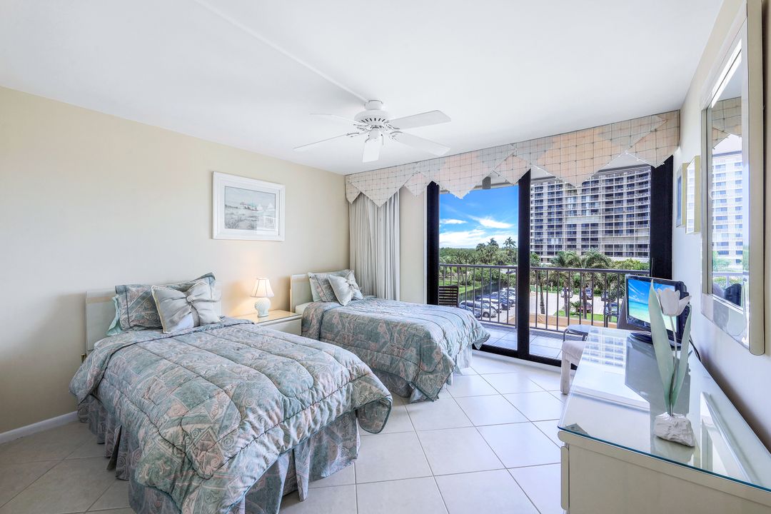 320 Seaview Ct #310, Marco Island, FL 34145