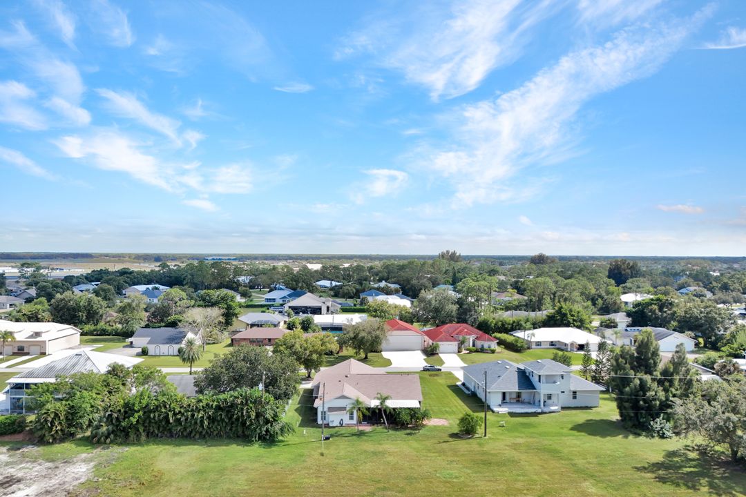 6910 Circle Dr, Fort Myers, FL 33905