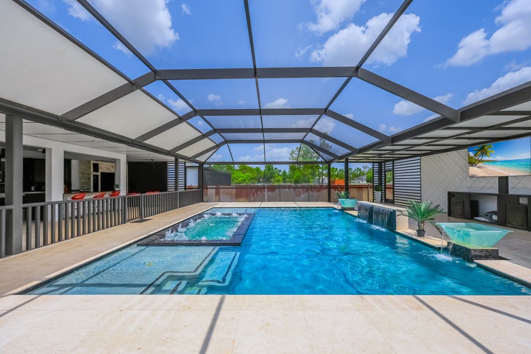 2968 41st Ave NE, Naples, FL 34120