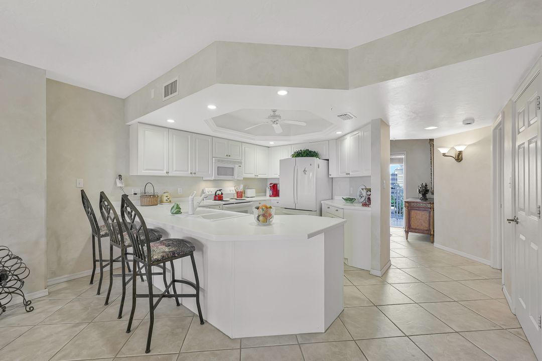 1020 S Collier Blvd #402, Marco Island, FL 34145